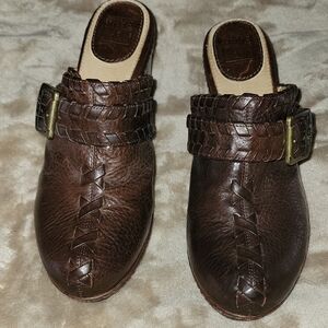 Frye Candy Lace Brown Leather Slip-On Clogs